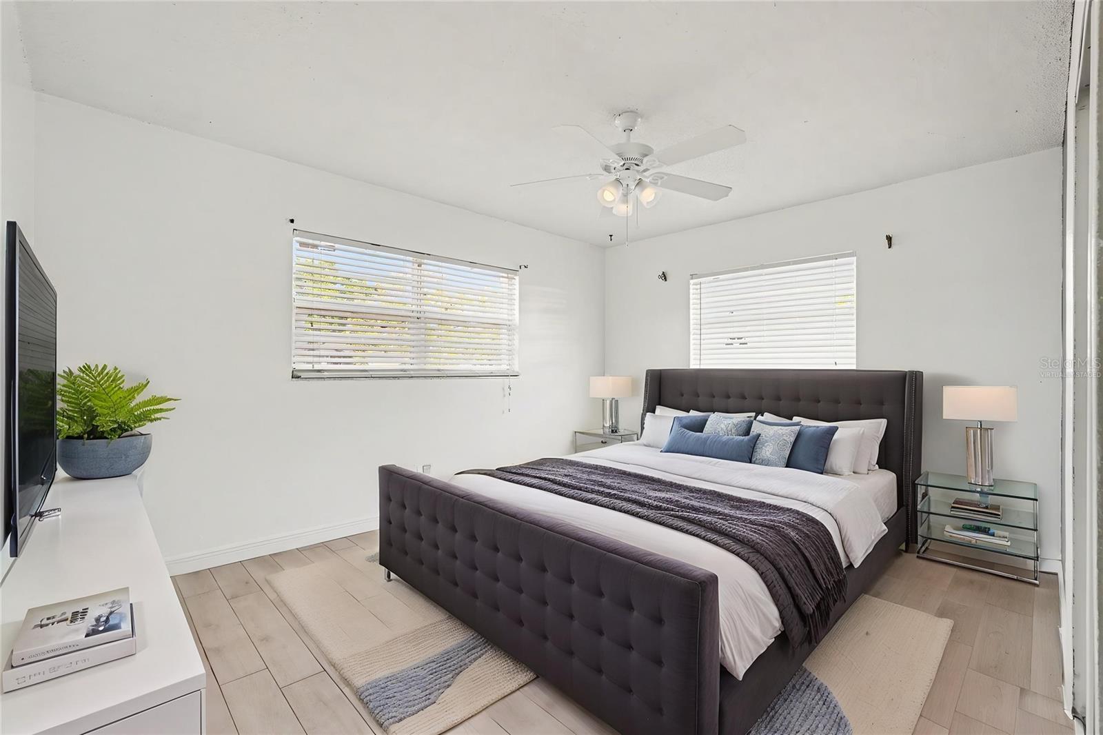 WOODBERY ESTATES FIRST ADDITIO - Residential