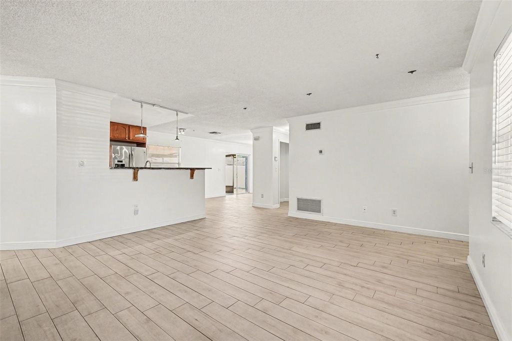 Photo of 1103 Londonwood Street, Brandon, FL 33510 (MLS # TB8500165)