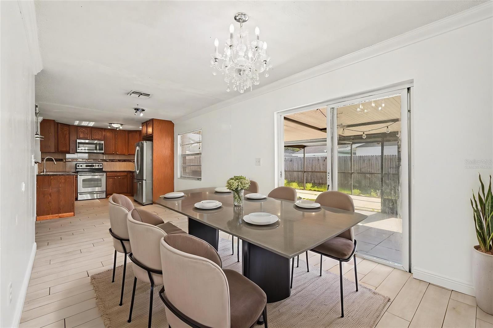 WOODBERY ESTATES FIRST ADDITIO - Residential