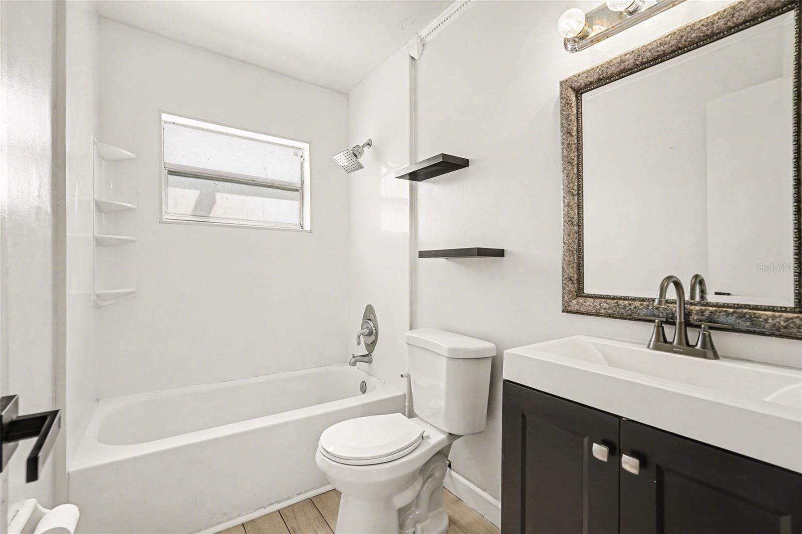 WOODBERY ESTATES FIRST ADDITIO - Residential