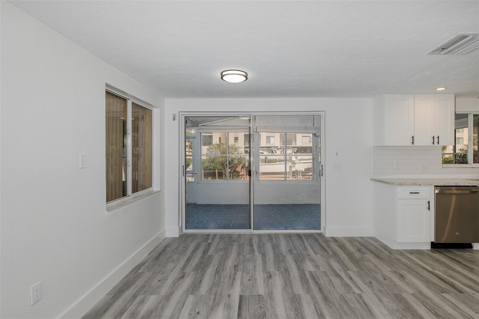 HARBOR ISLES - Residential