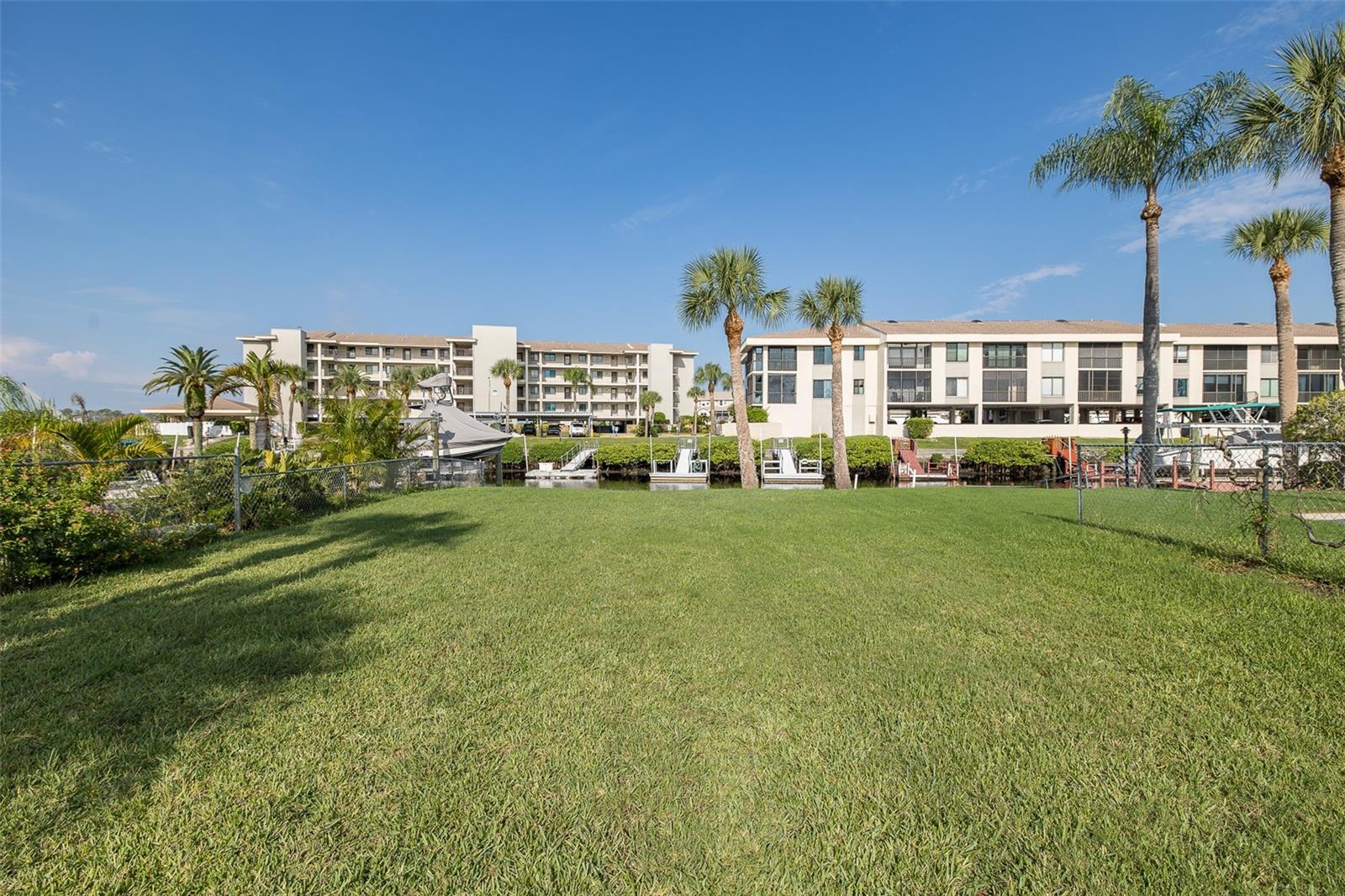 HARBOR ISLES - Residential