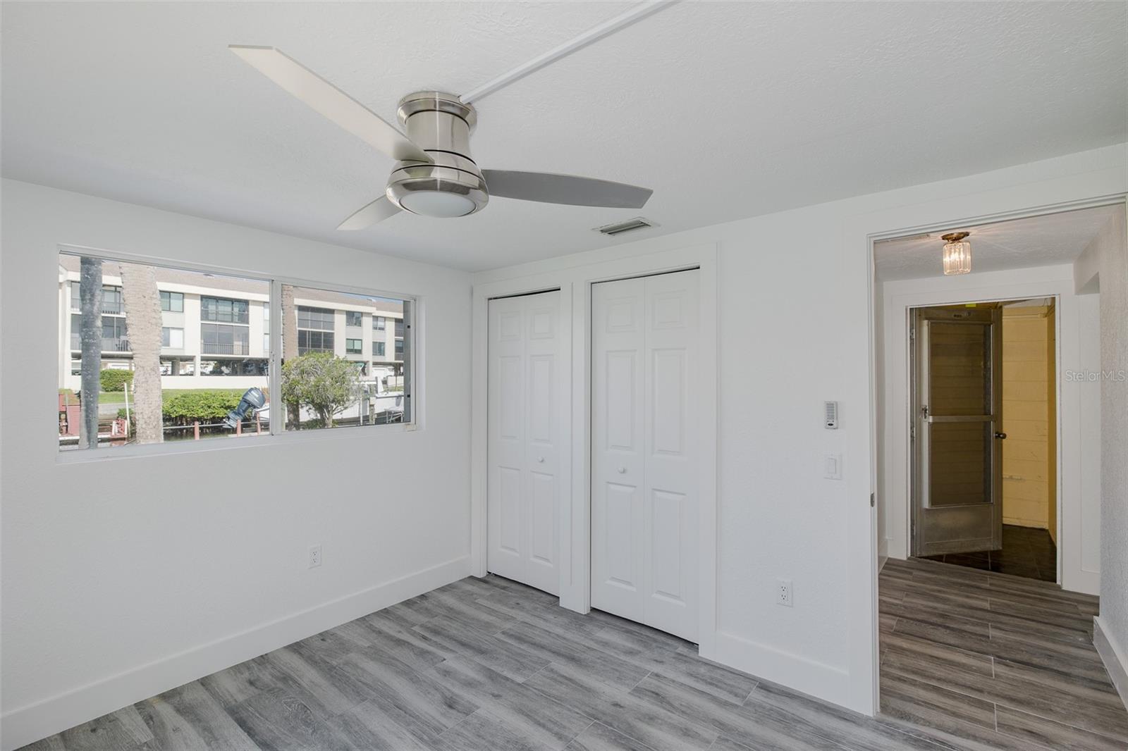 HARBOR ISLES - Residential