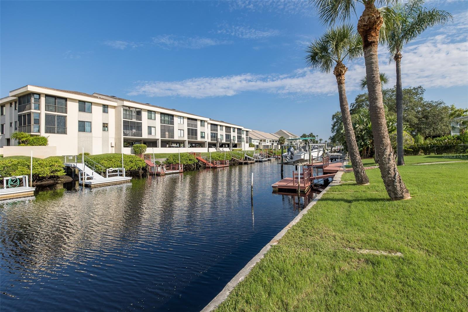 HARBOR ISLES - Residential