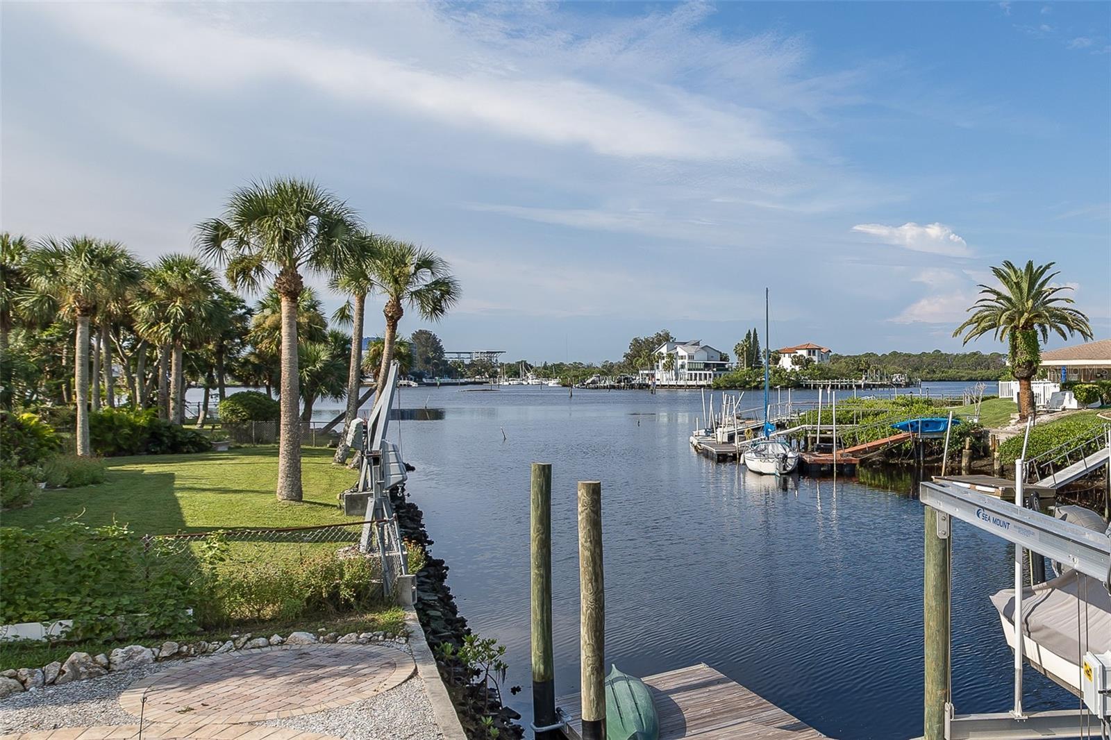 HARBOR ISLES - Residential