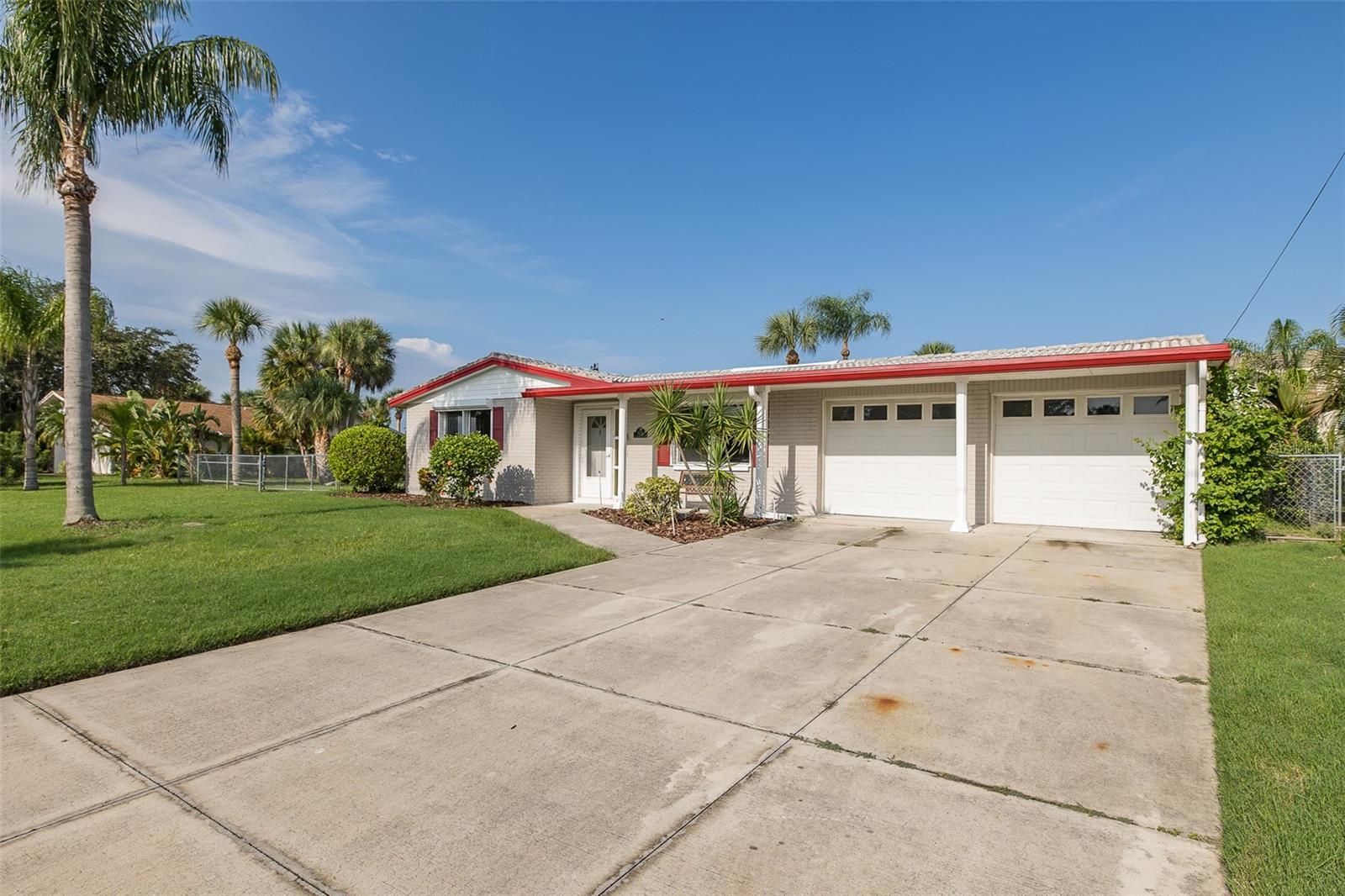 HARBOR ISLES - Residential