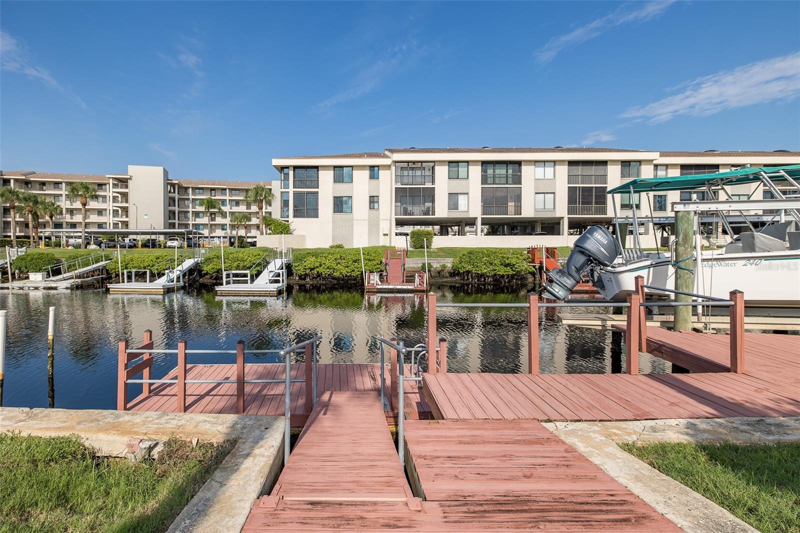 HARBOR ISLES - Residential