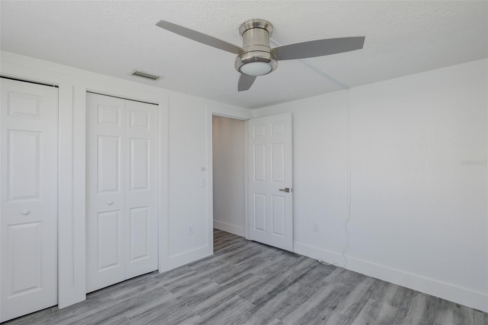 HARBOR ISLES - Residential