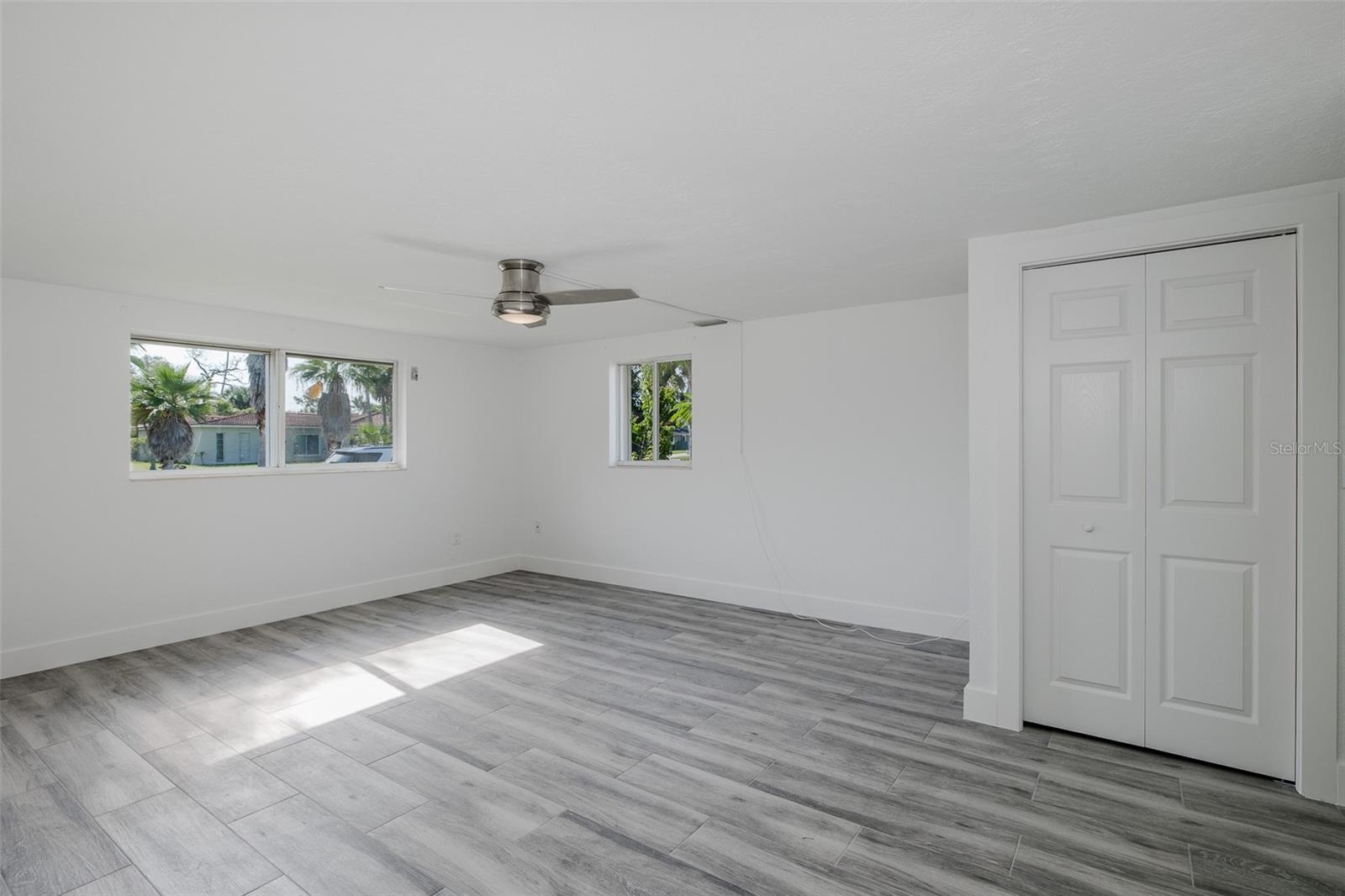 HARBOR ISLES - Residential