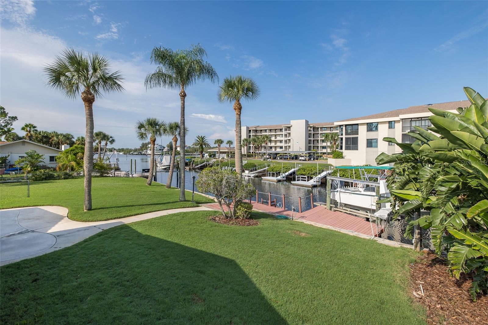 HARBOR ISLES - Residential