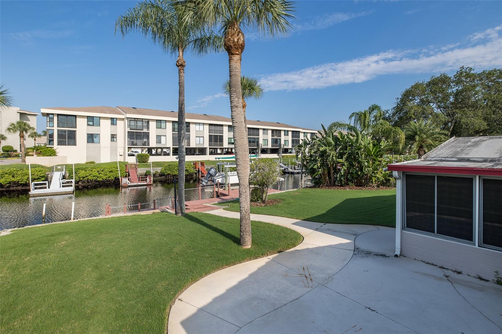 HARBOR ISLES - Residential
