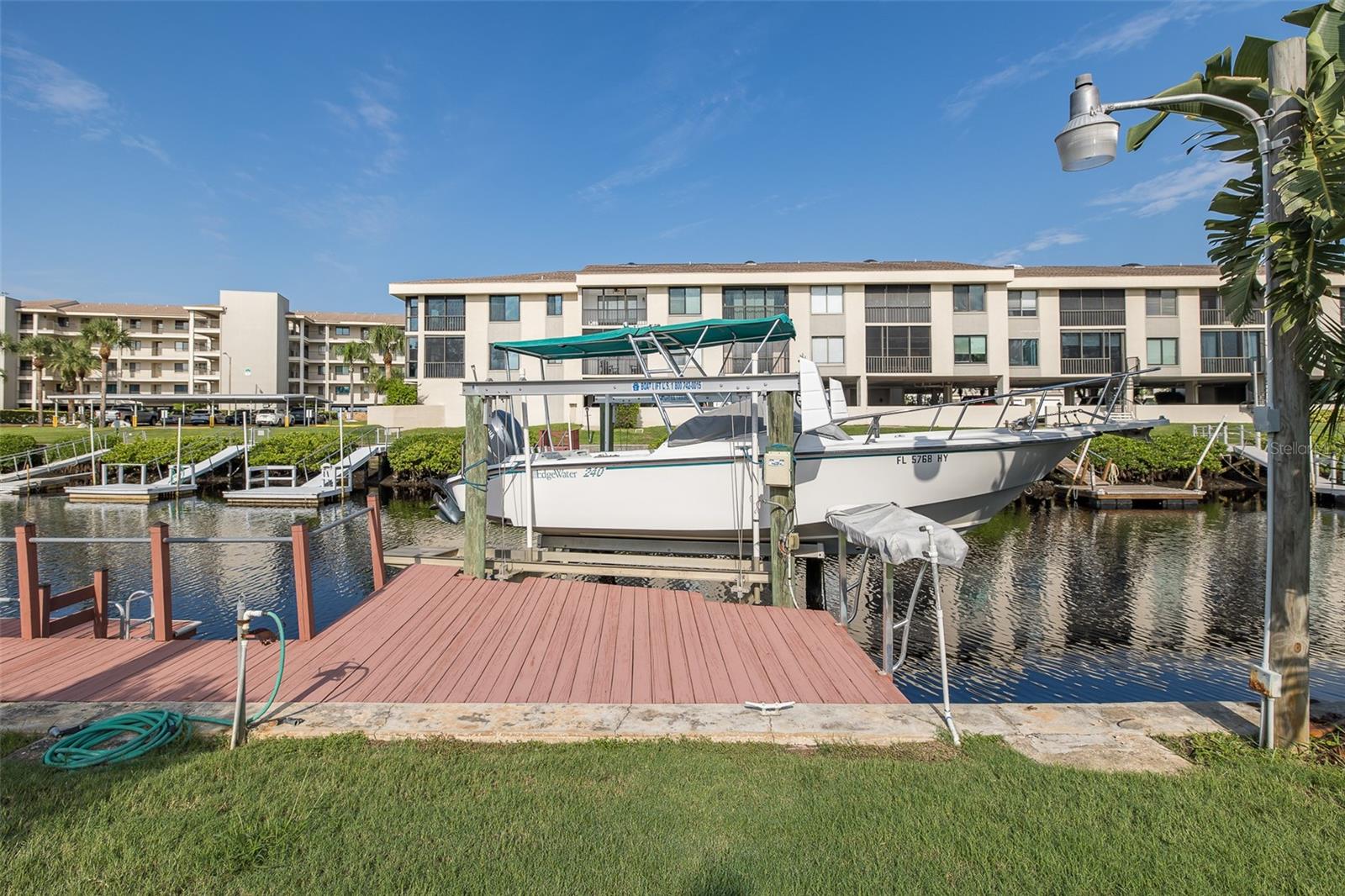 HARBOR ISLES - Residential