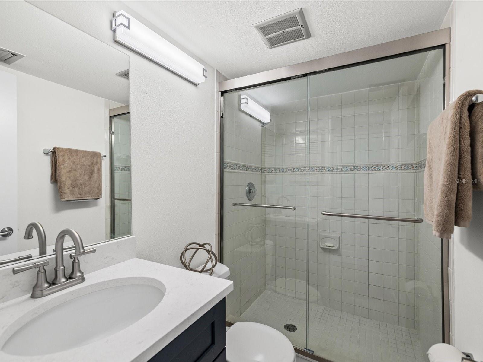 BAY MARINER THE CONDO - Residential