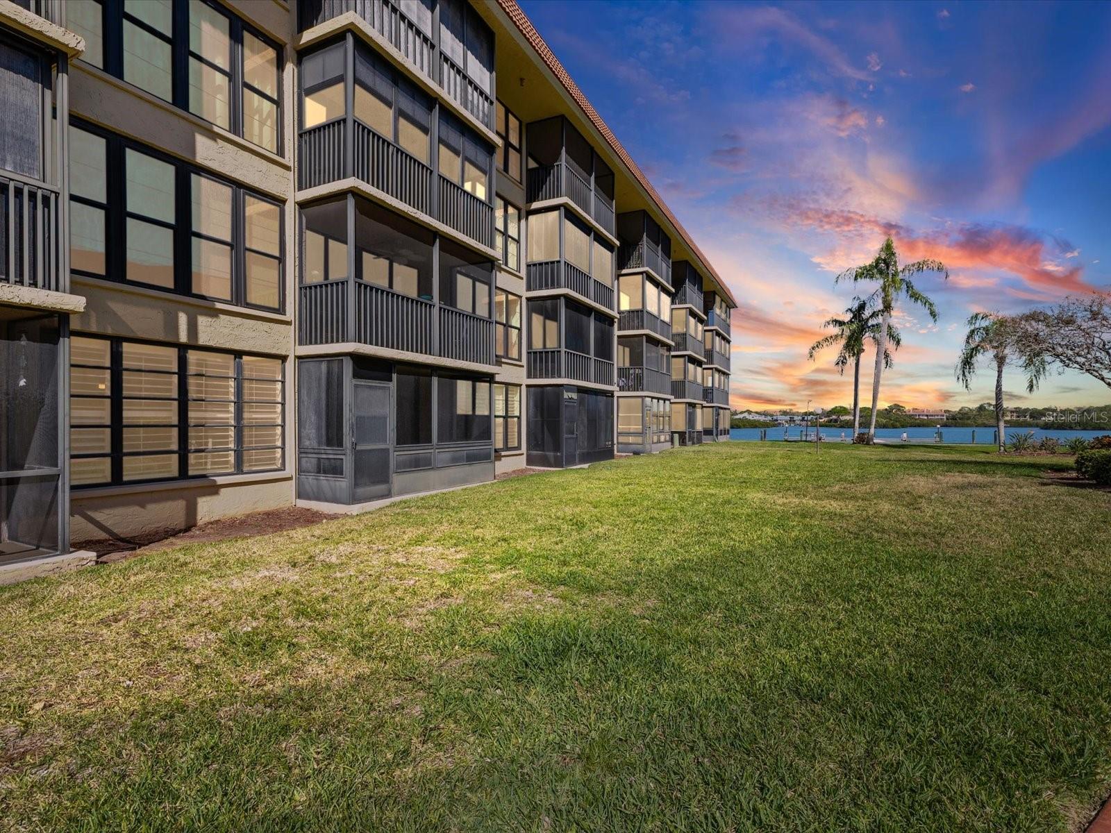 19701 GULF BOULEVARD 105