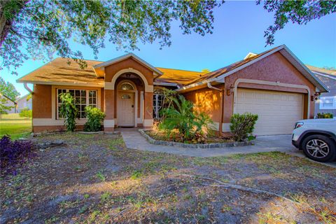 Photo of 1161 Hackberry Drive, Orlando, FL 32825 (MLS # O6301048)