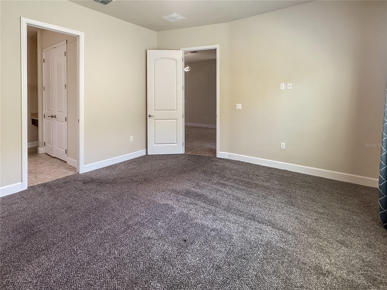 CYPRESS RESERVE VILLAS - Residential Lease