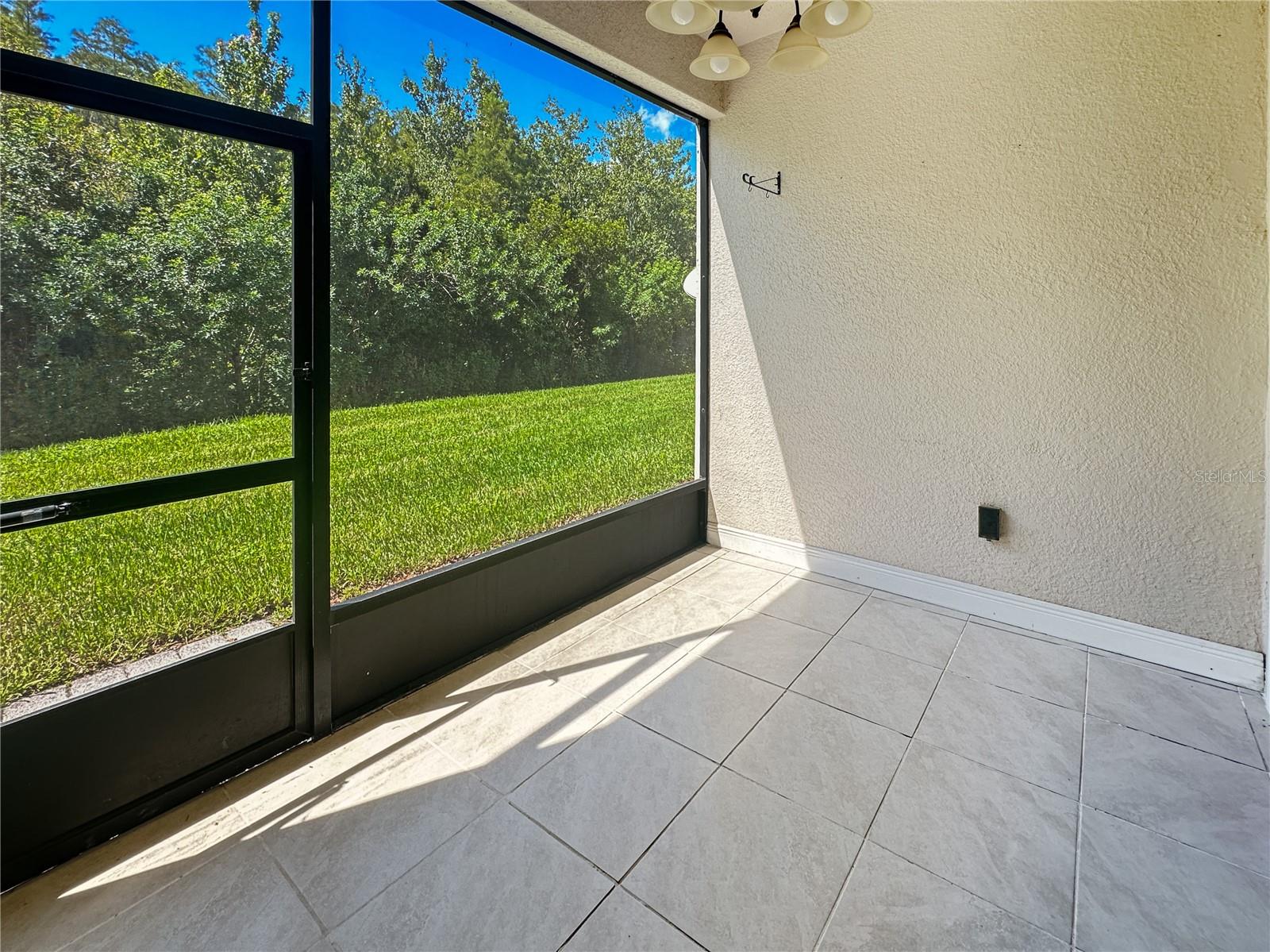 CYPRESS RESERVE VILLAS - Residential Lease