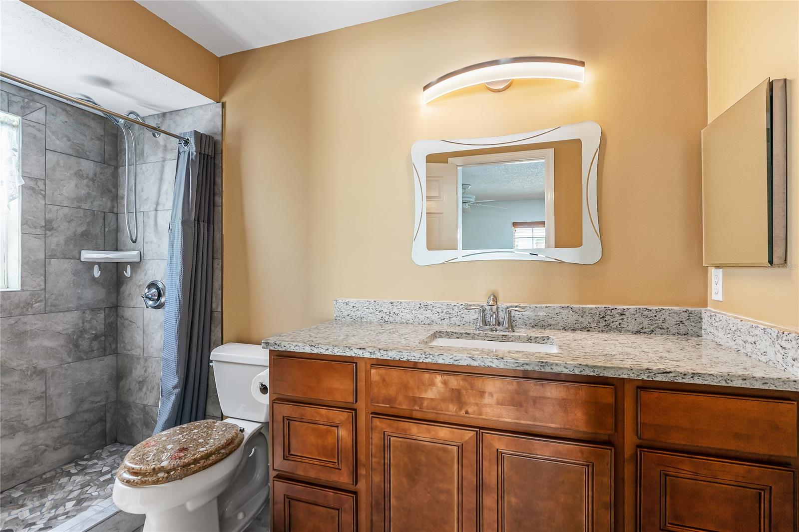 Pierside - Residential