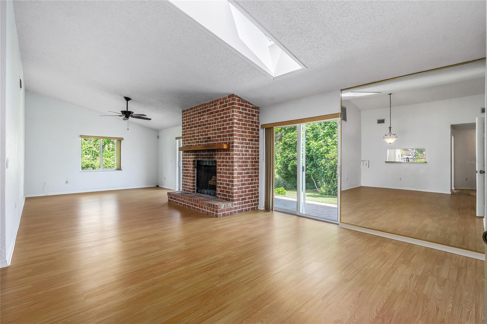 Pierside - Residential