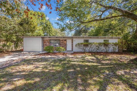 Photo of 3003 NE 11th Drive, Gainesville, FL 32609 (MLS # GC534934)