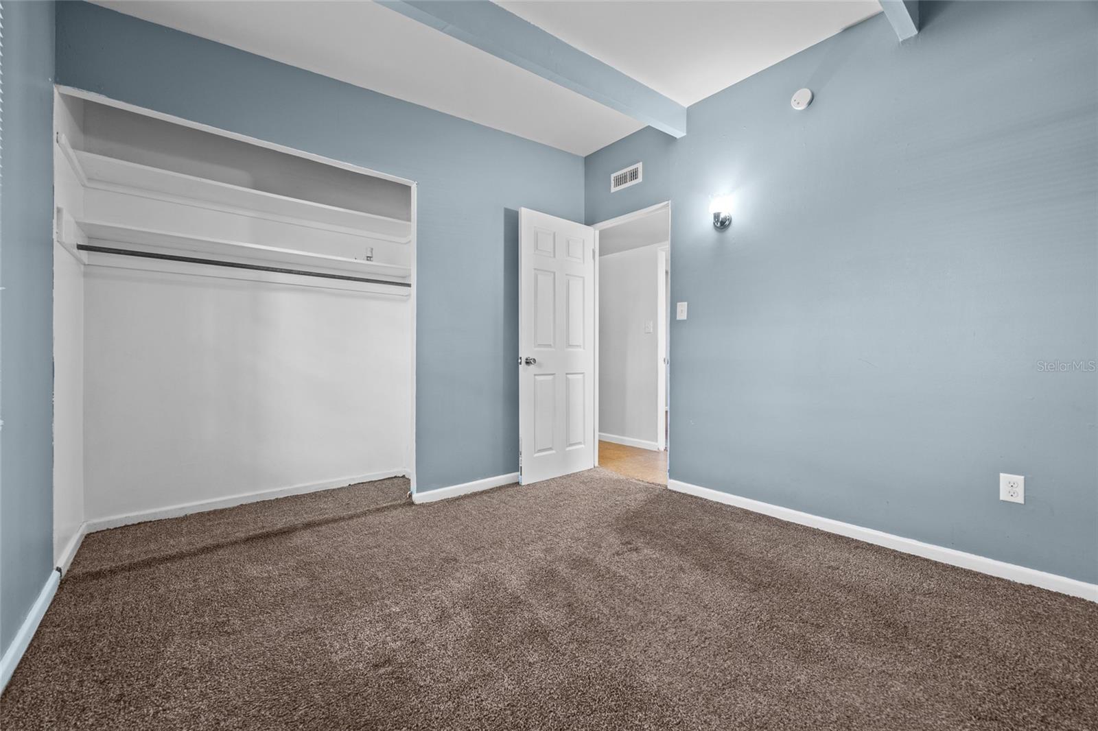 HIGHLAND COURT MANOR - Residential