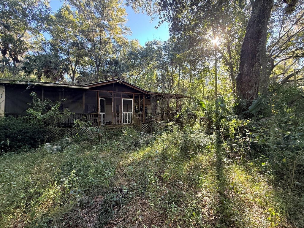 Photo of 2701 NE 175th Street Road, Citra, FL 32113 (MLS # G5119397)