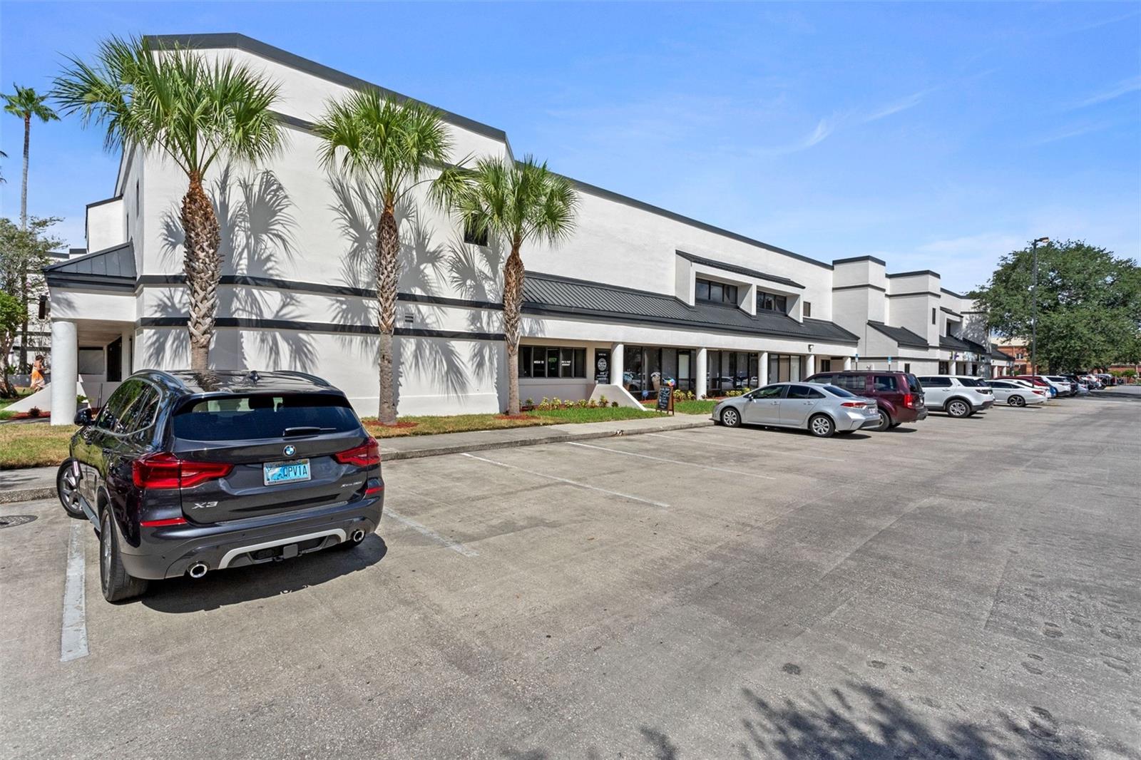 HOFFNER COMMERCE CENTER - Commercial Lease