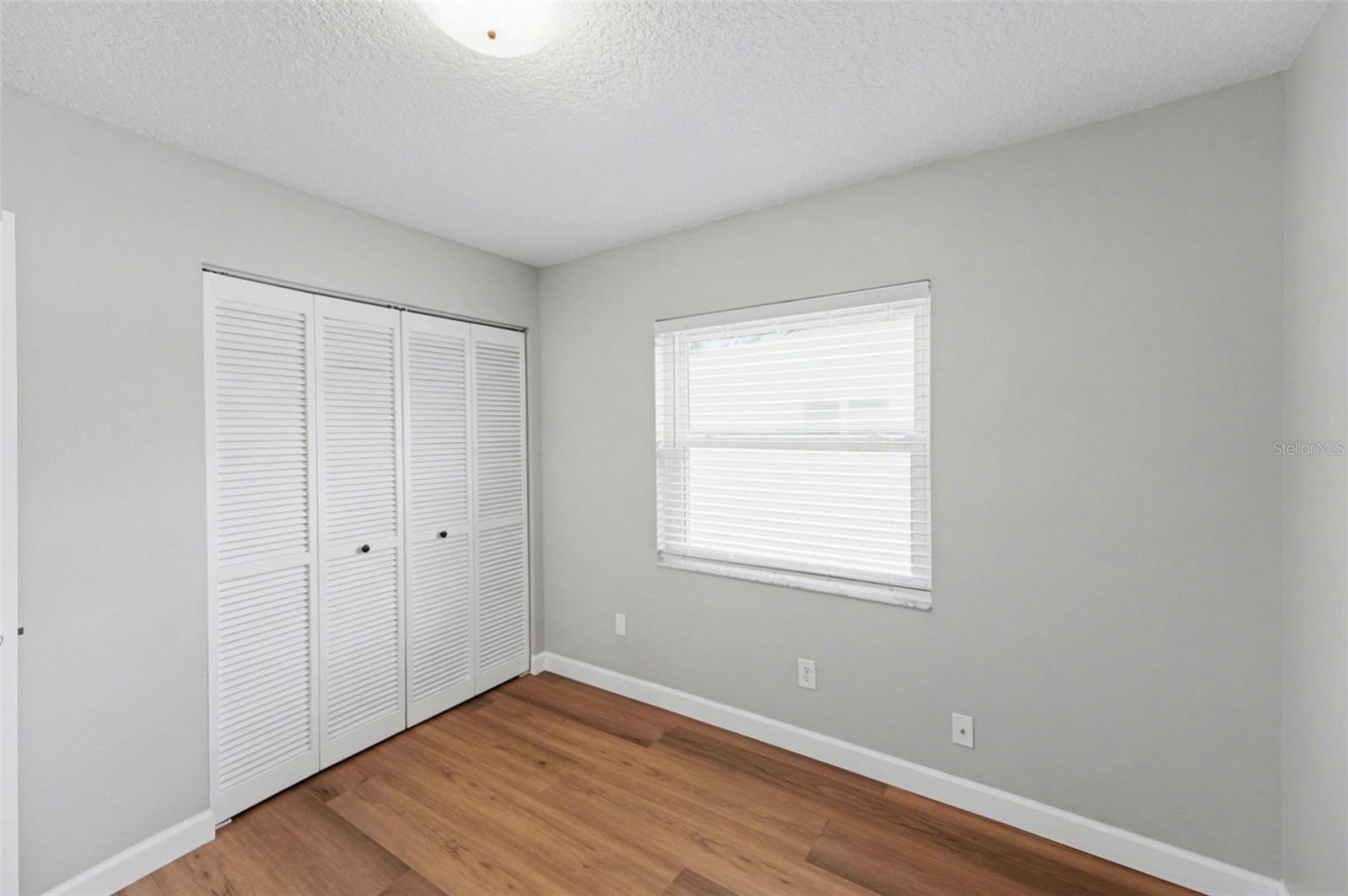 TAMPAS NORTH SIDE COUNTRY CLUB AREA UNIT - Residential Lease