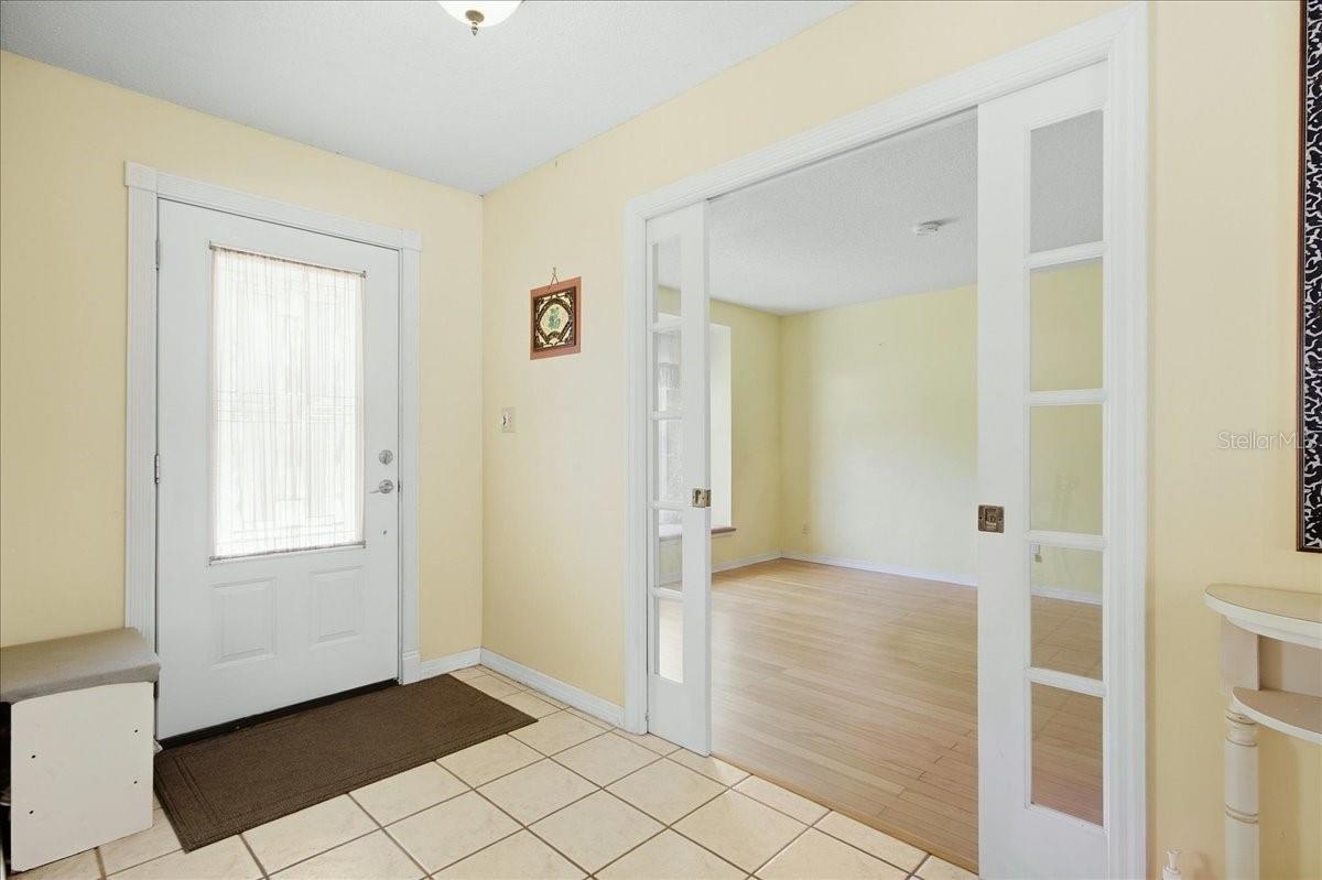 326 W HORNBEAM DRIVE