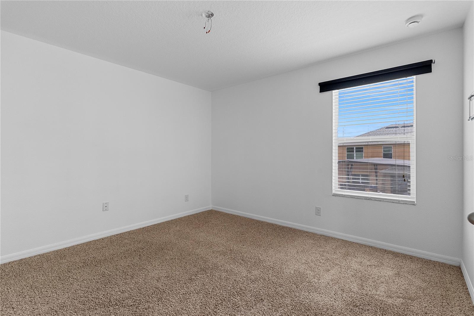BARRINGTON ESTATES - Residential