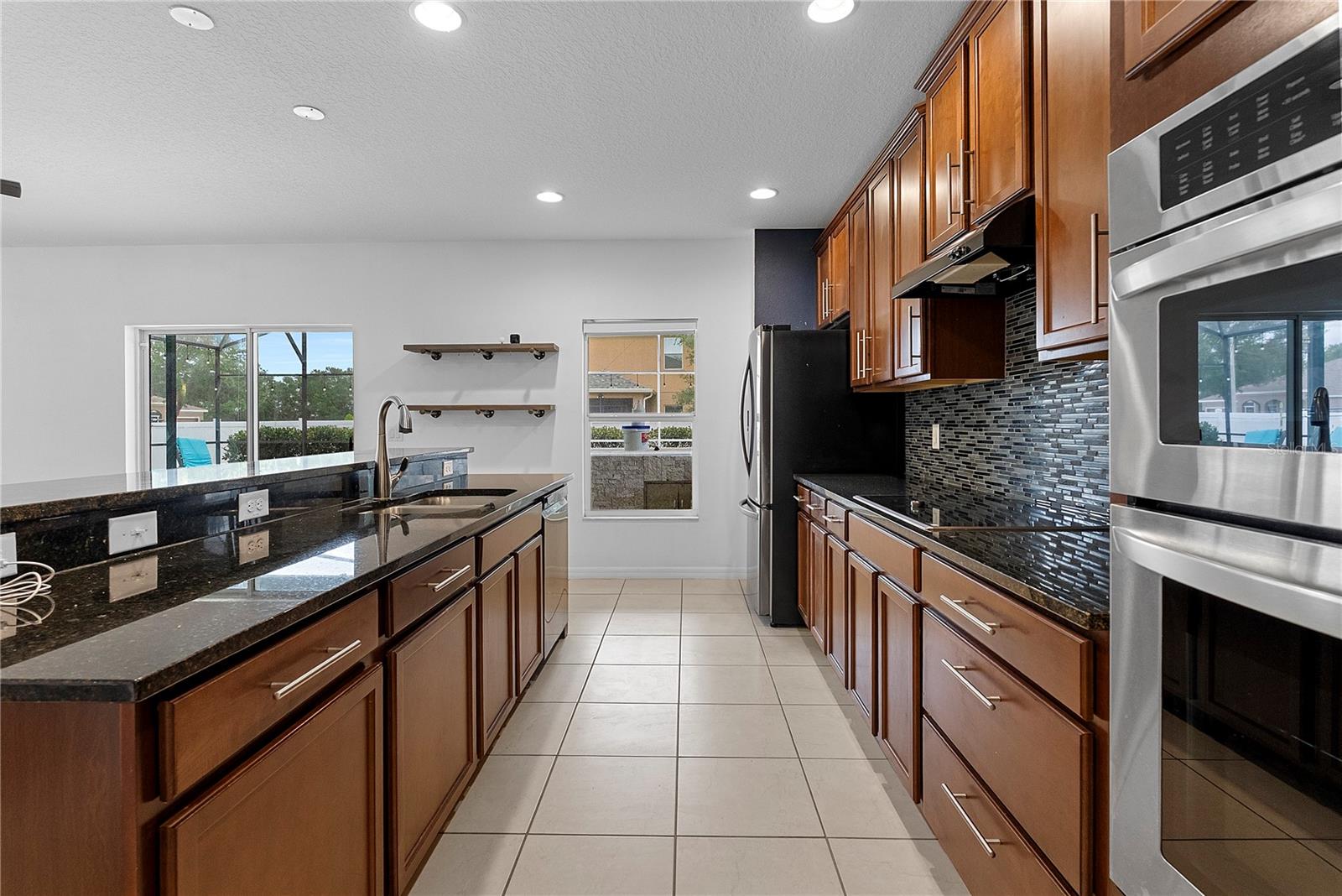 BARRINGTON ESTATES - Residential