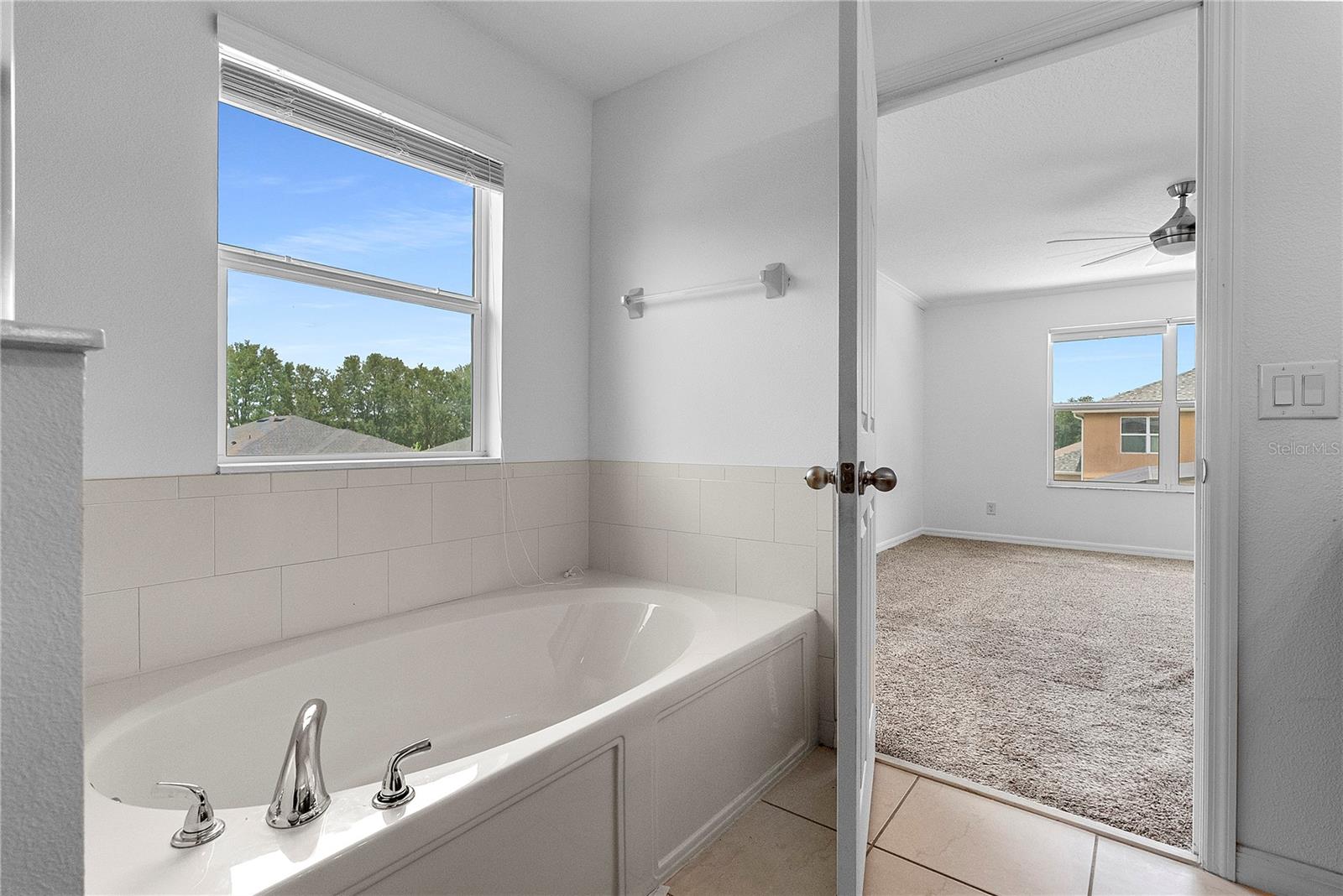 BARRINGTON ESTATES - Residential