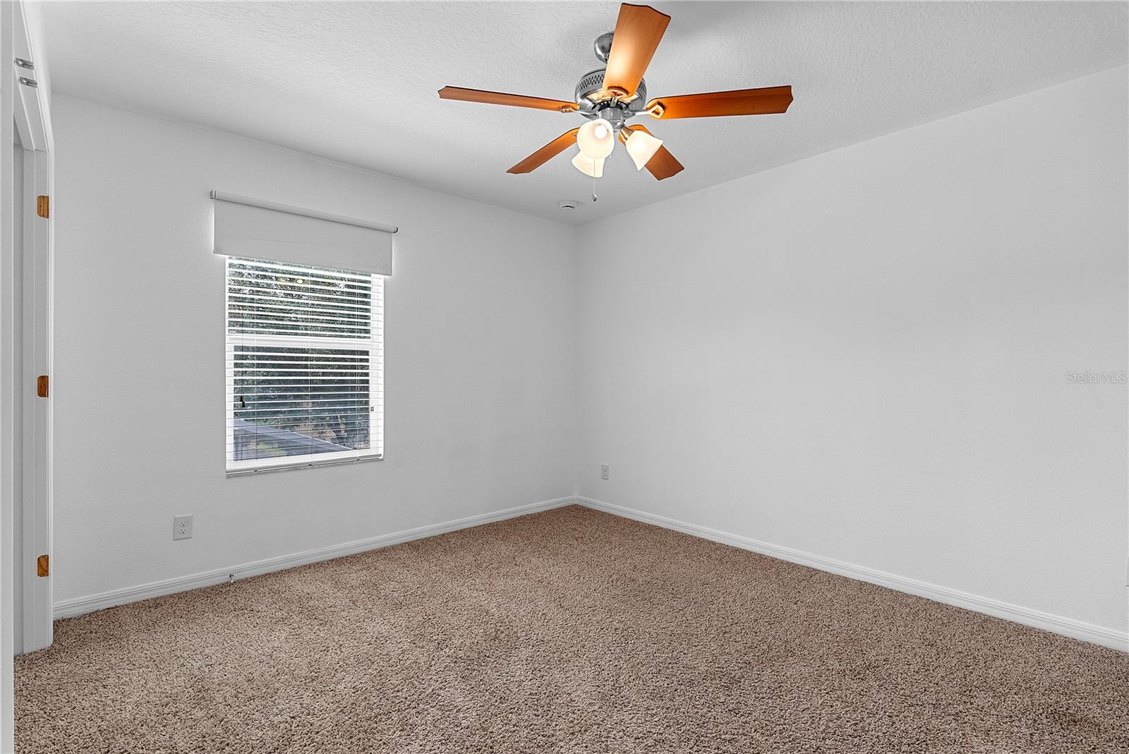 BARRINGTON ESTATES - Residential