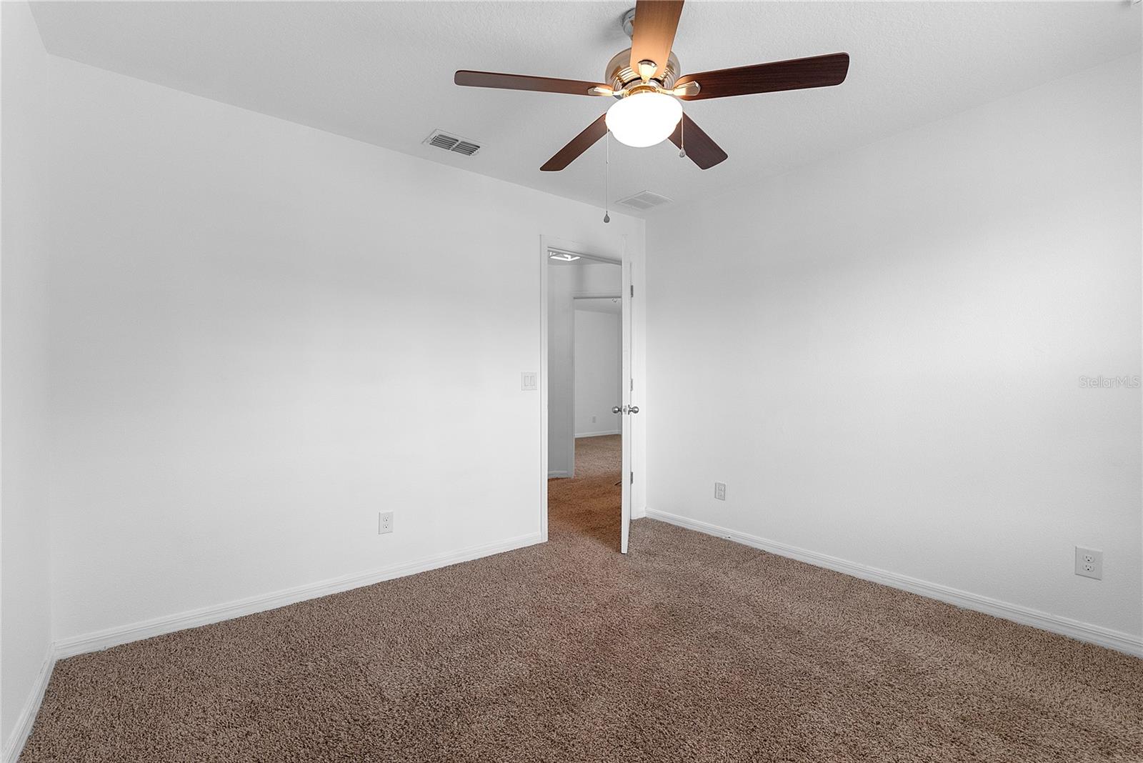 BARRINGTON ESTATES - Residential