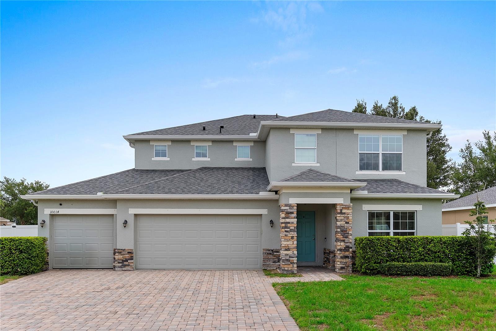 BARRINGTON ESTATES - Residential