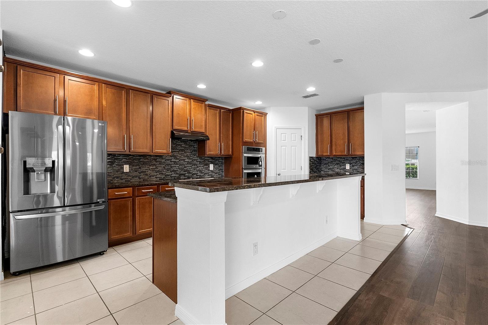 BARRINGTON ESTATES - Residential