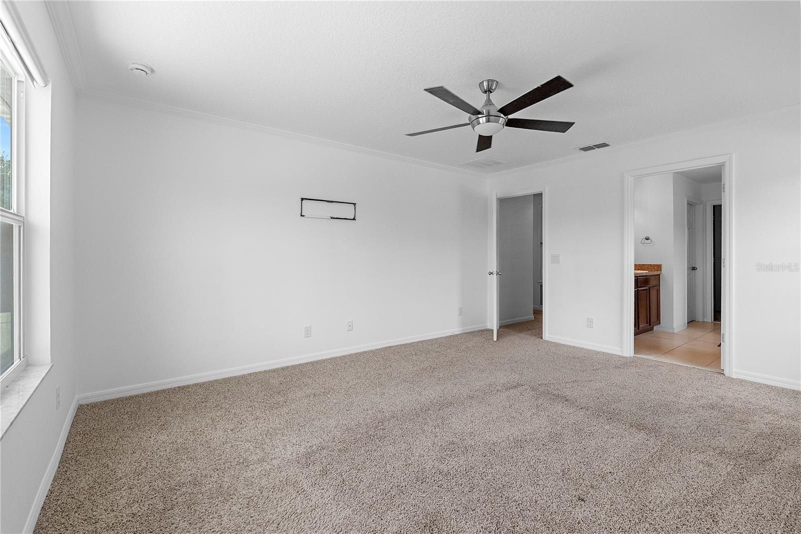 BARRINGTON ESTATES - Residential