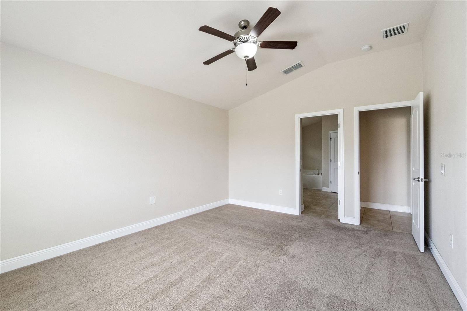 NORTHRIDGE ESTATES - Residential