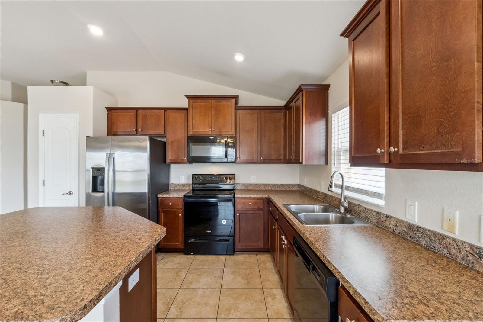 NORTHRIDGE ESTATES - Residential