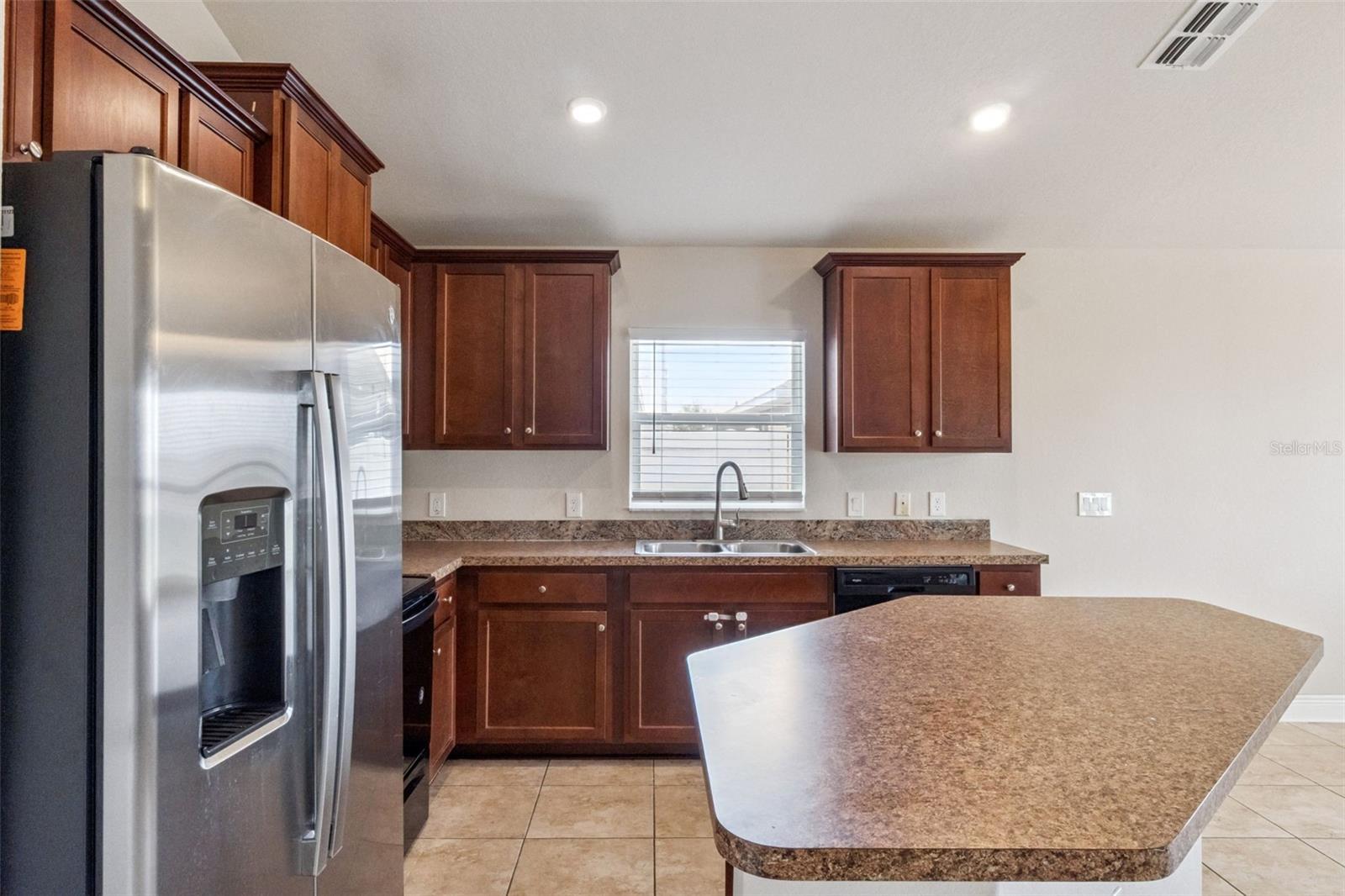 NORTHRIDGE ESTATES - Residential