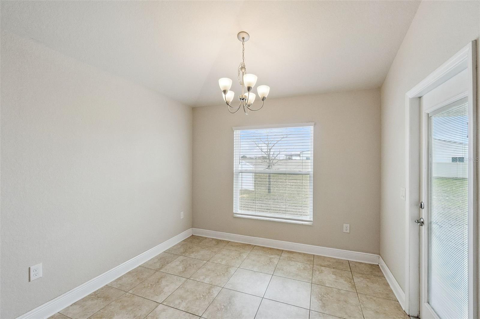 NORTHRIDGE ESTATES - Residential