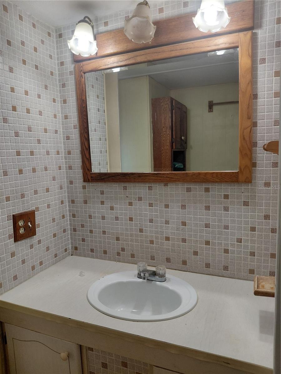 PARKRIDGE MOBILE MANOR UNREC - Residential