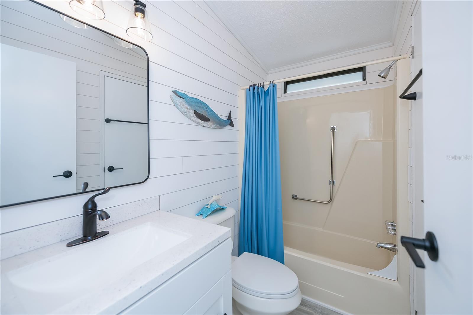 TANGERINE WOODS - Residential