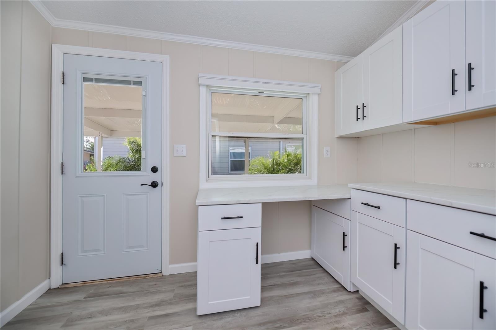 TANGERINE WOODS - Residential