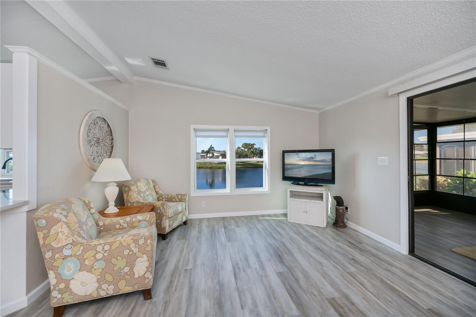 TANGERINE WOODS - Residential