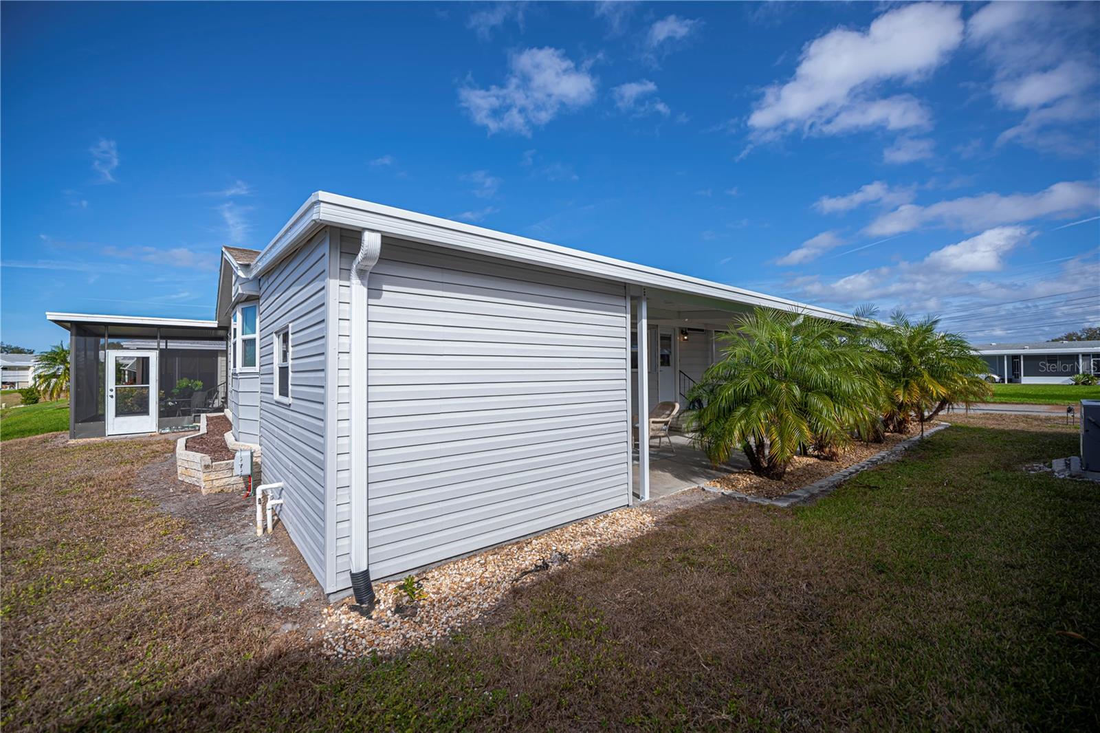 TANGERINE WOODS - Residential