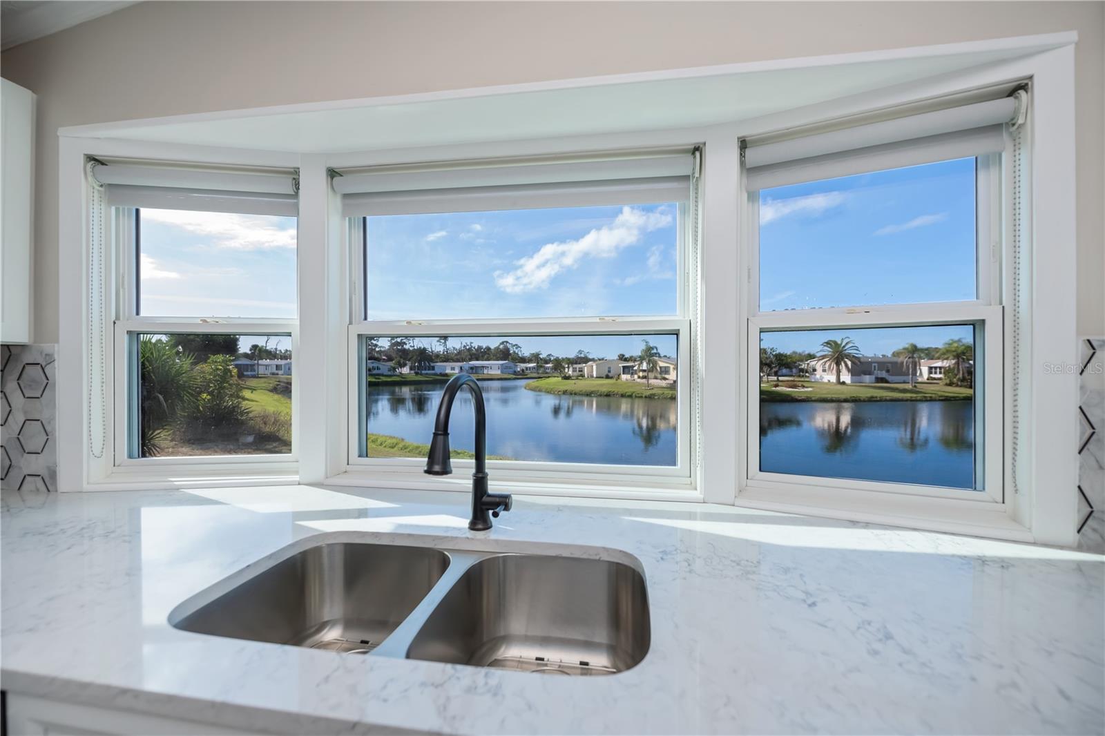 TANGERINE WOODS - Residential