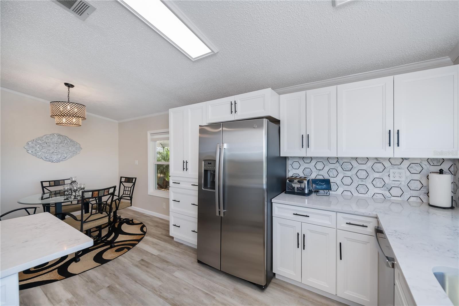 TANGERINE WOODS - Residential