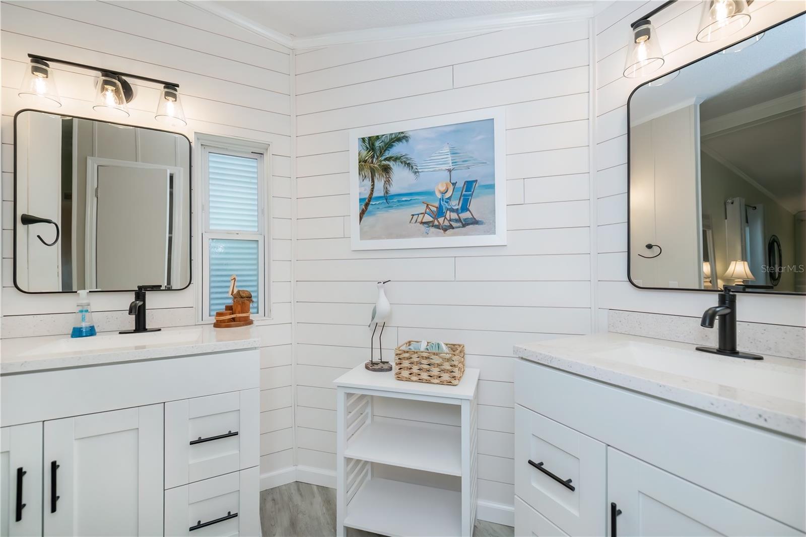 TANGERINE WOODS - Residential