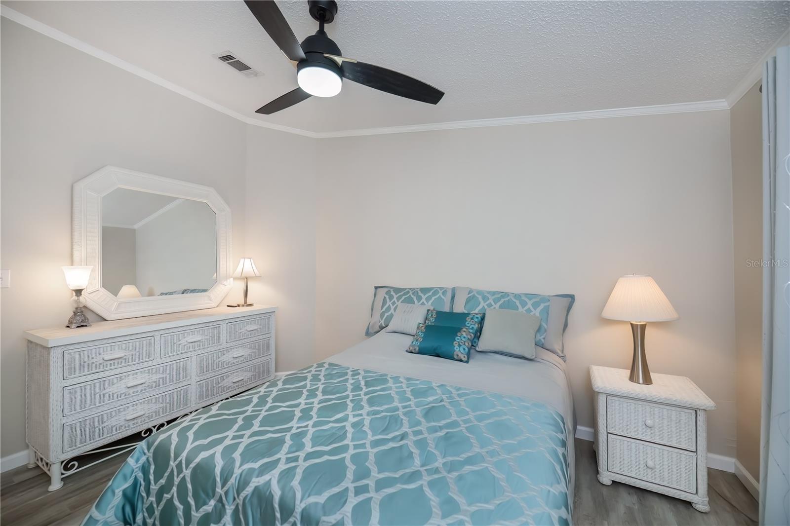 TANGERINE WOODS - Residential